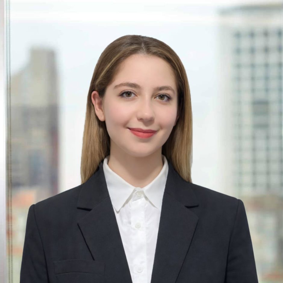 Avukat İrem Özdemir