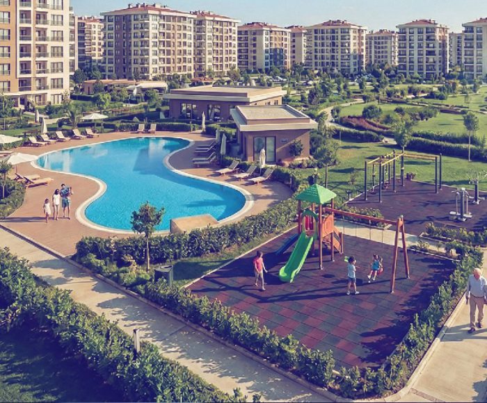 ortak alan kullanımı - site ortak havuz ve bahçe